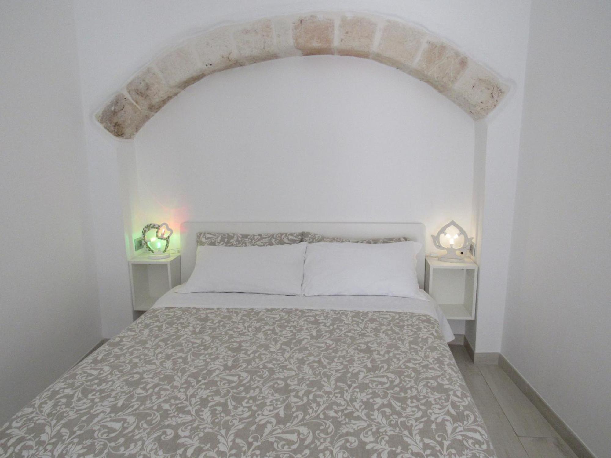 Vicolo Fiorito B&B Polignano a Mare Bagian luar foto