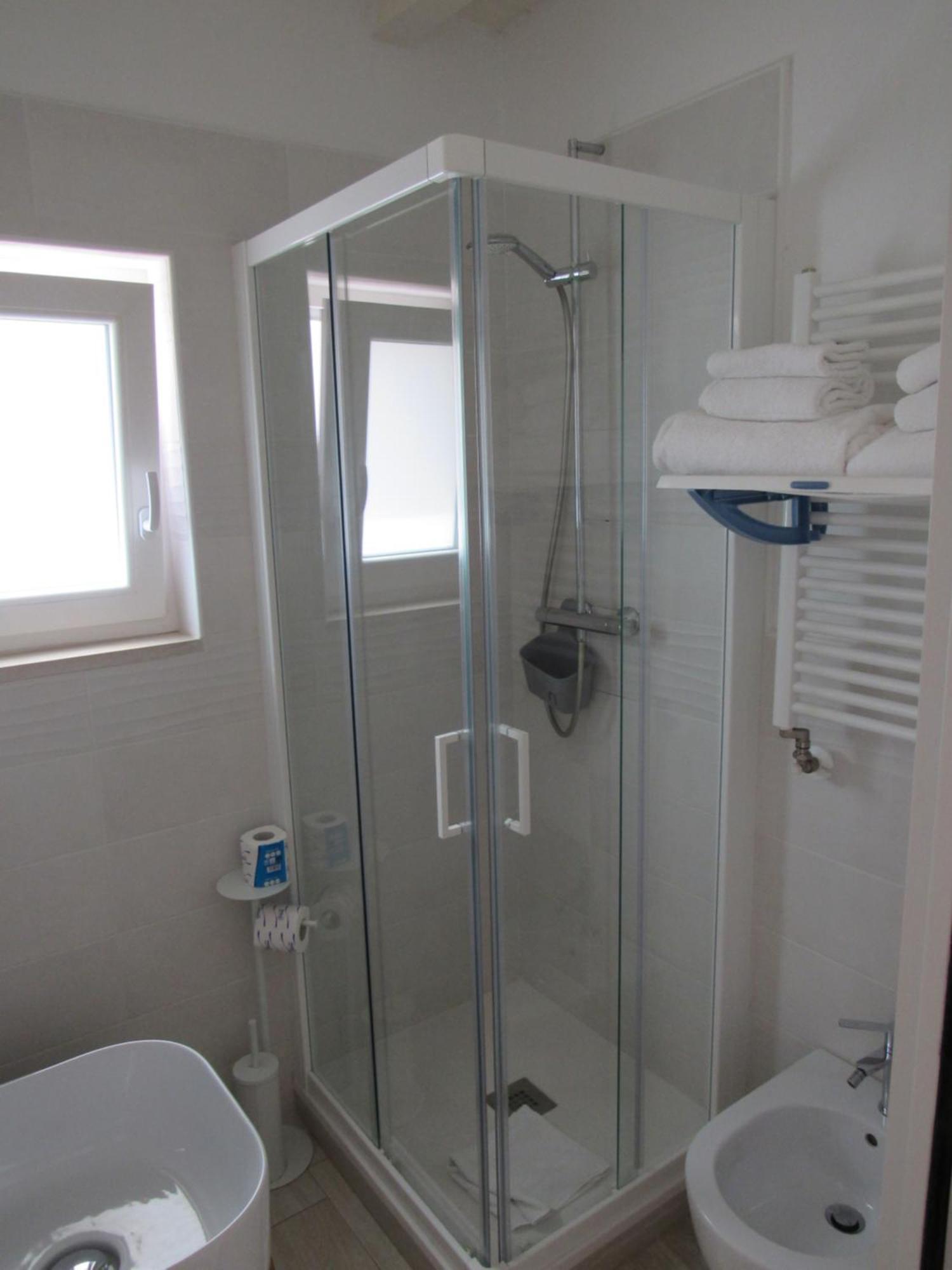 Vicolo Fiorito B&B Polignano a Mare Bagian luar foto